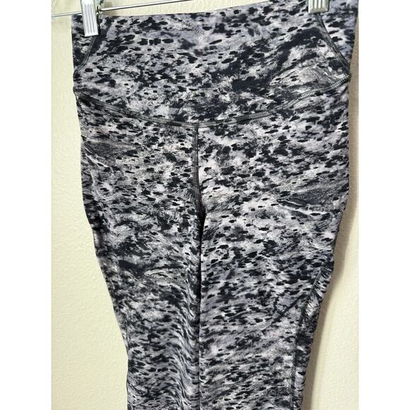 Lululemon Base Pace Leggings 24” Inseam Size 4 - Picture 8 of 8